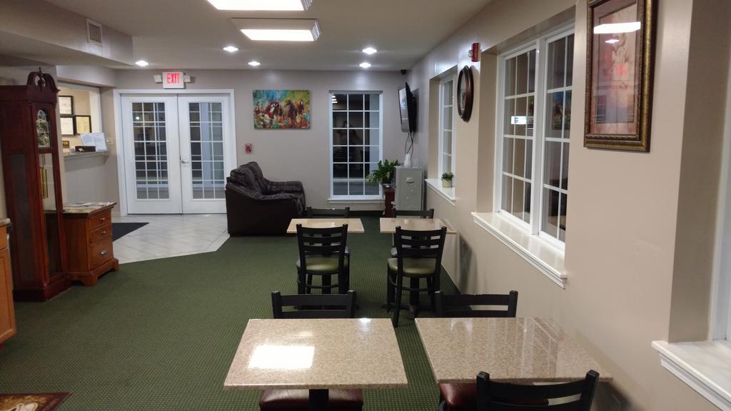 Hurricane Inn Waynesboro Екстер'єр фото