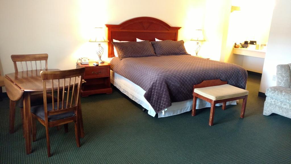 Hurricane Inn Waynesboro Екстер'єр фото