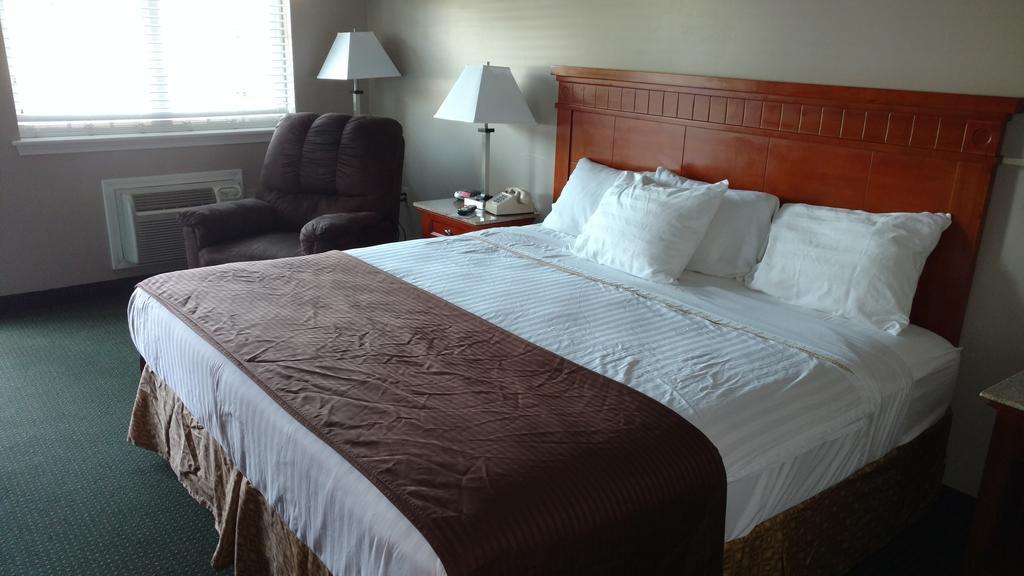 Hurricane Inn Waynesboro Екстер'єр фото